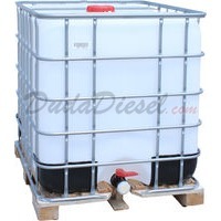 275 Gallon Tote with Wooden Pallet